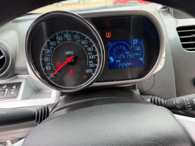 2015 Chevrolet Spark Image 14