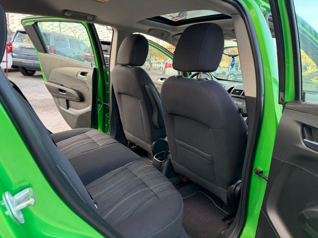 2014 Chevrolet Sonic Image 11