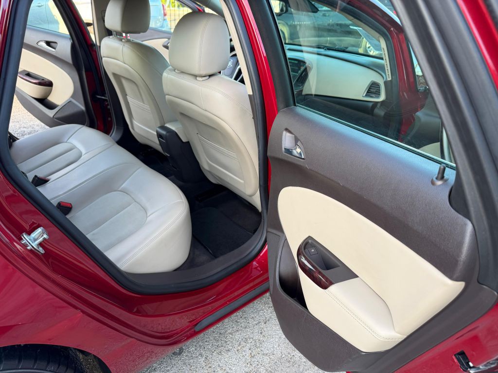 2014 Buick Verano Image 10