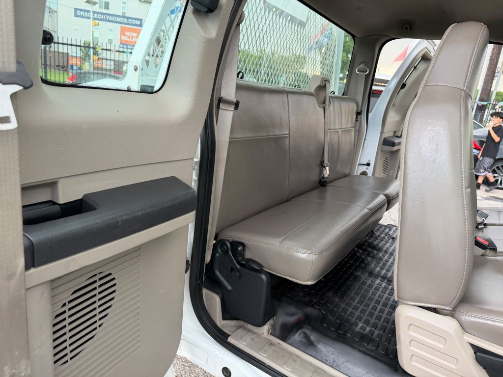 2008 Ford F-250 Image 16