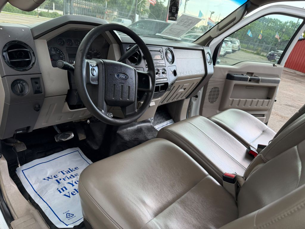 2008 Ford F-250 Image 18