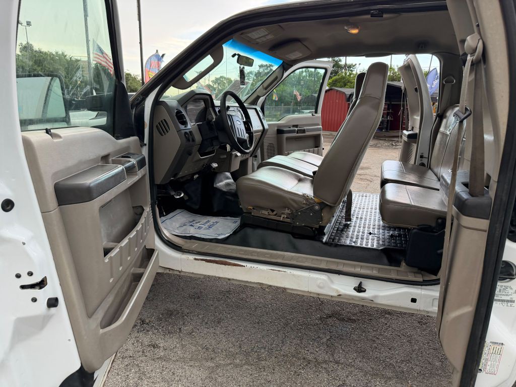 2008 Ford F-250 Image 21