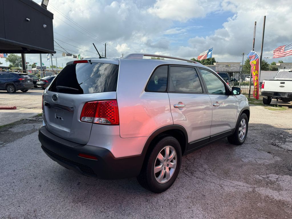 2011 Kia Sorento Image 5