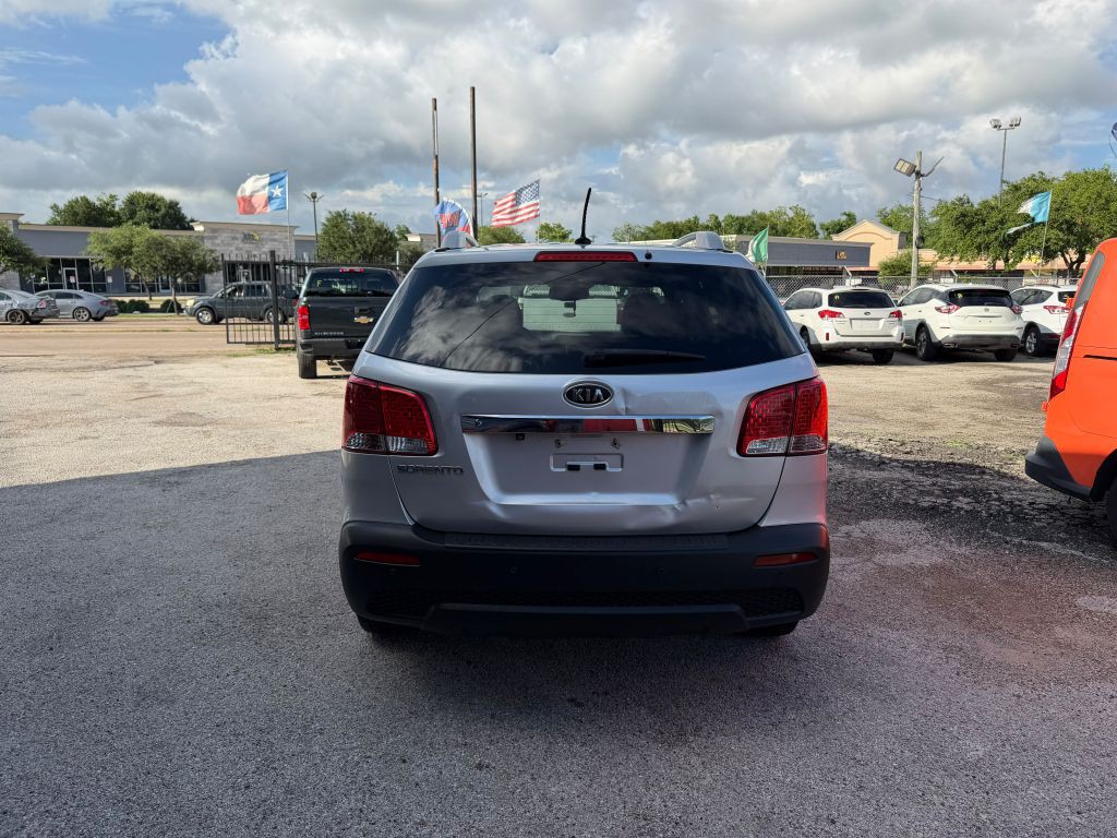 2011 Kia Sorento Image 7
