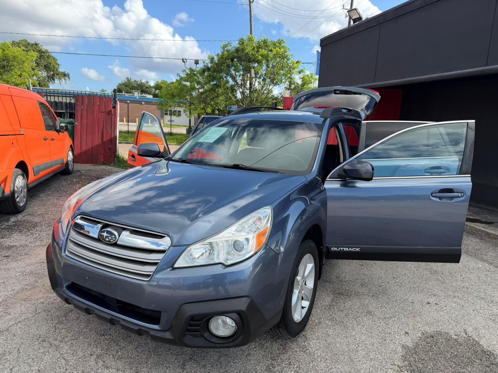 2014 Subaru Outback Image 1