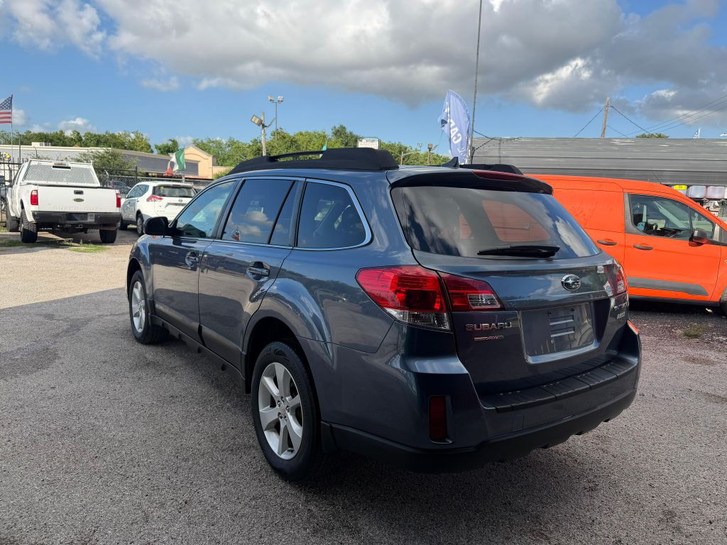 2014 Subaru Outback Image 3