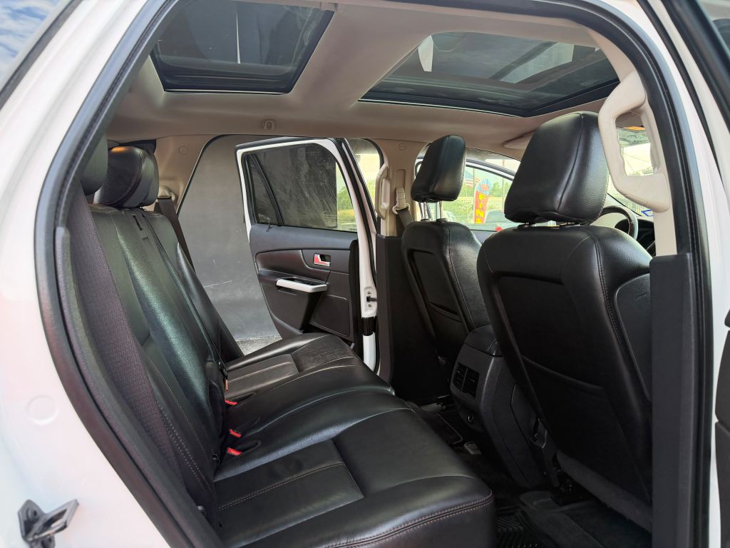 2011 Ford Edge Image 10