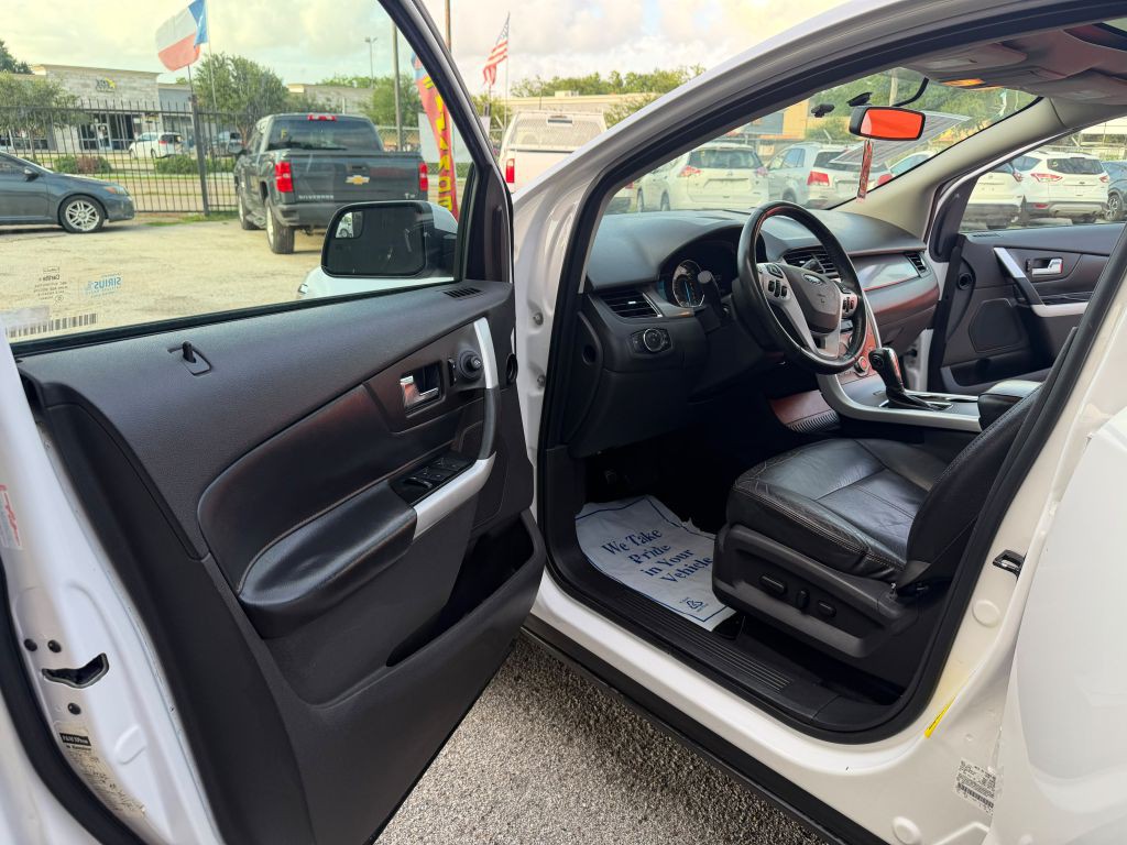 2011 Ford Edge Image 14