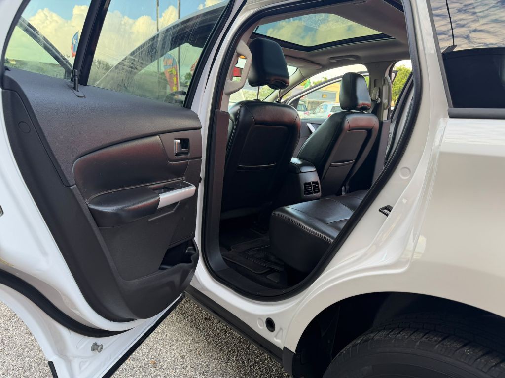 2011 Ford Edge Image 17