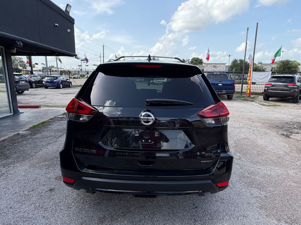 2018 Nissan Rogue Image 6