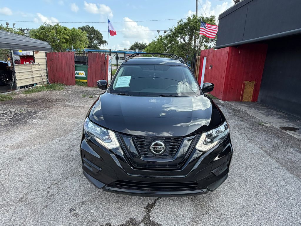 2018 Nissan Rogue Image 17