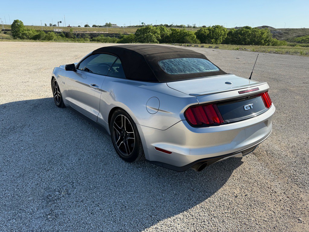 2015 Ford Mustang Image 11