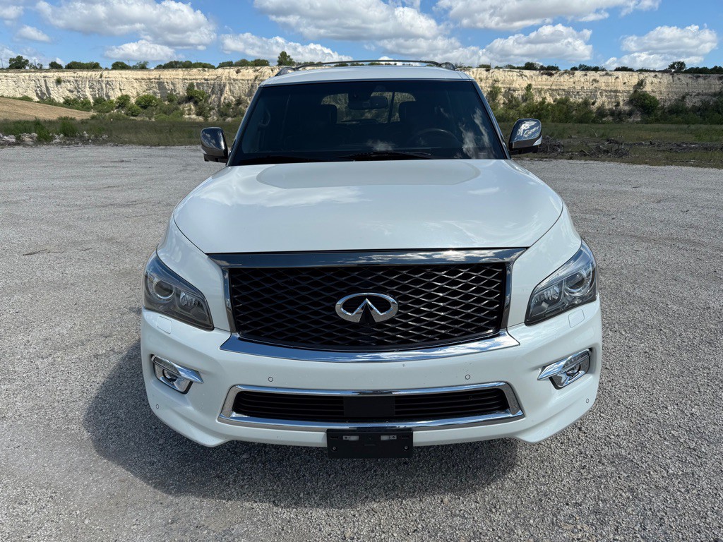 2016 INFINITI QX80 Image 4