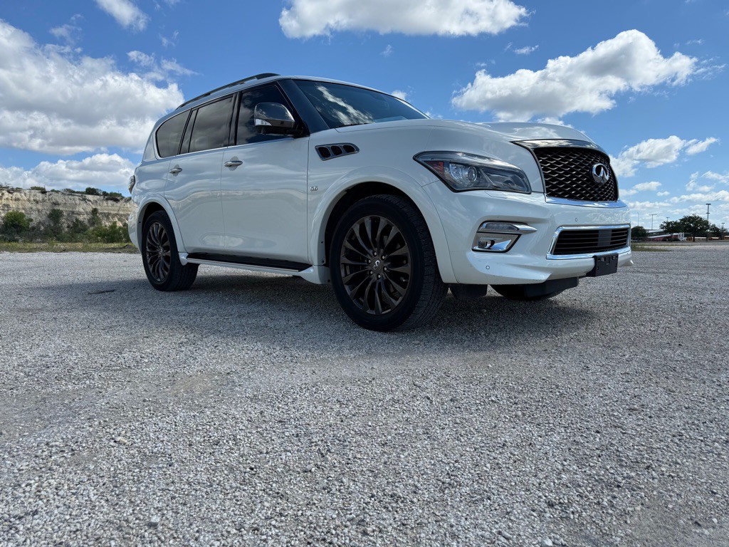 2016 INFINITI QX80 Image 7