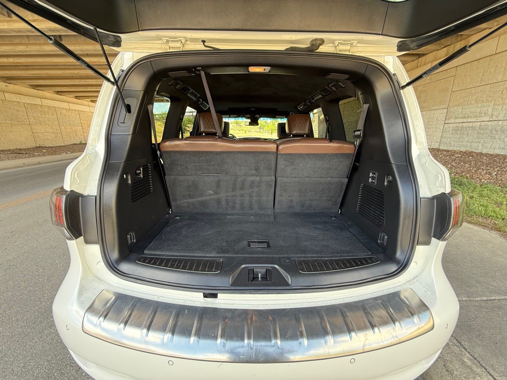 2016 INFINITI QX80 Image 20