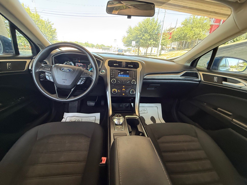 2018 Ford Fusion Image 21