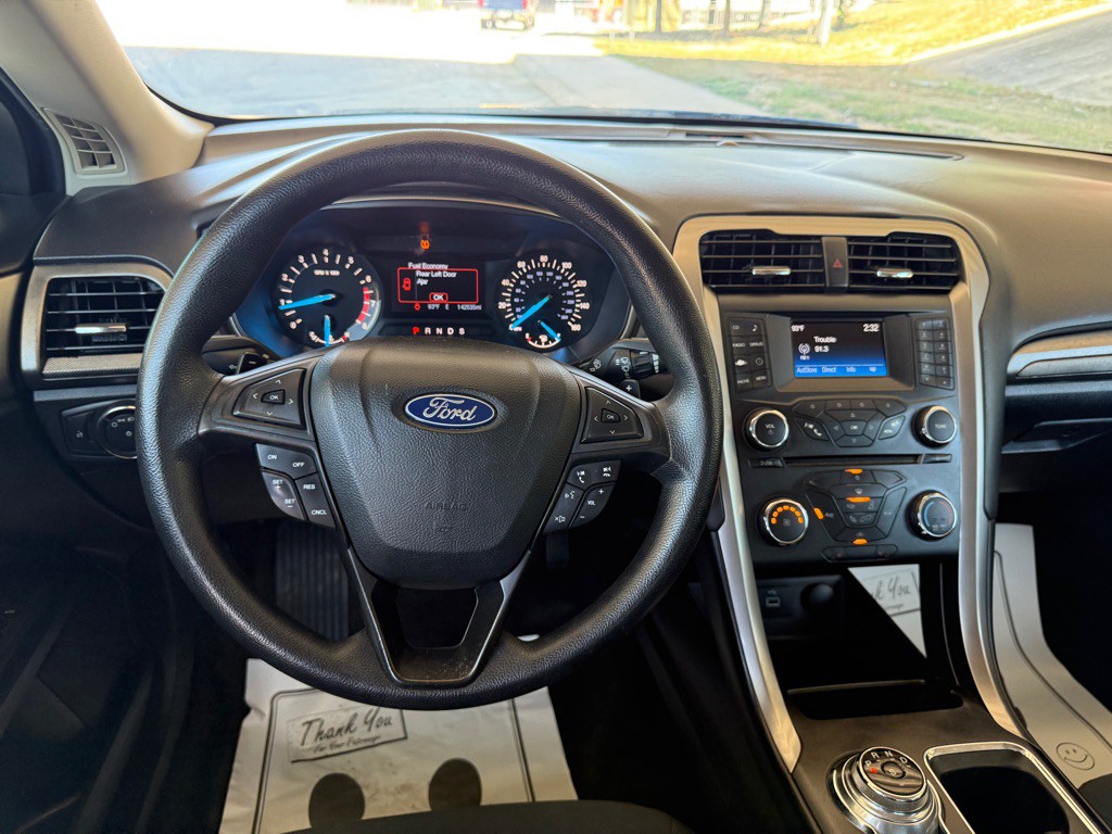 2018 Ford Fusion Image 22