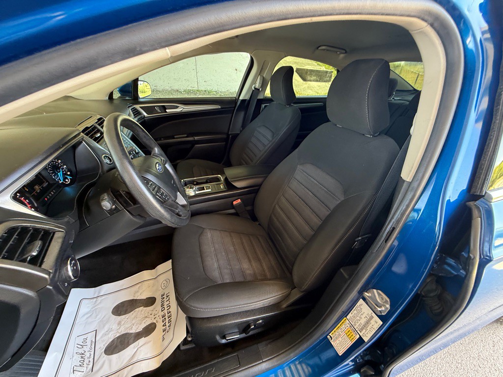 2018 Ford Fusion Image 25