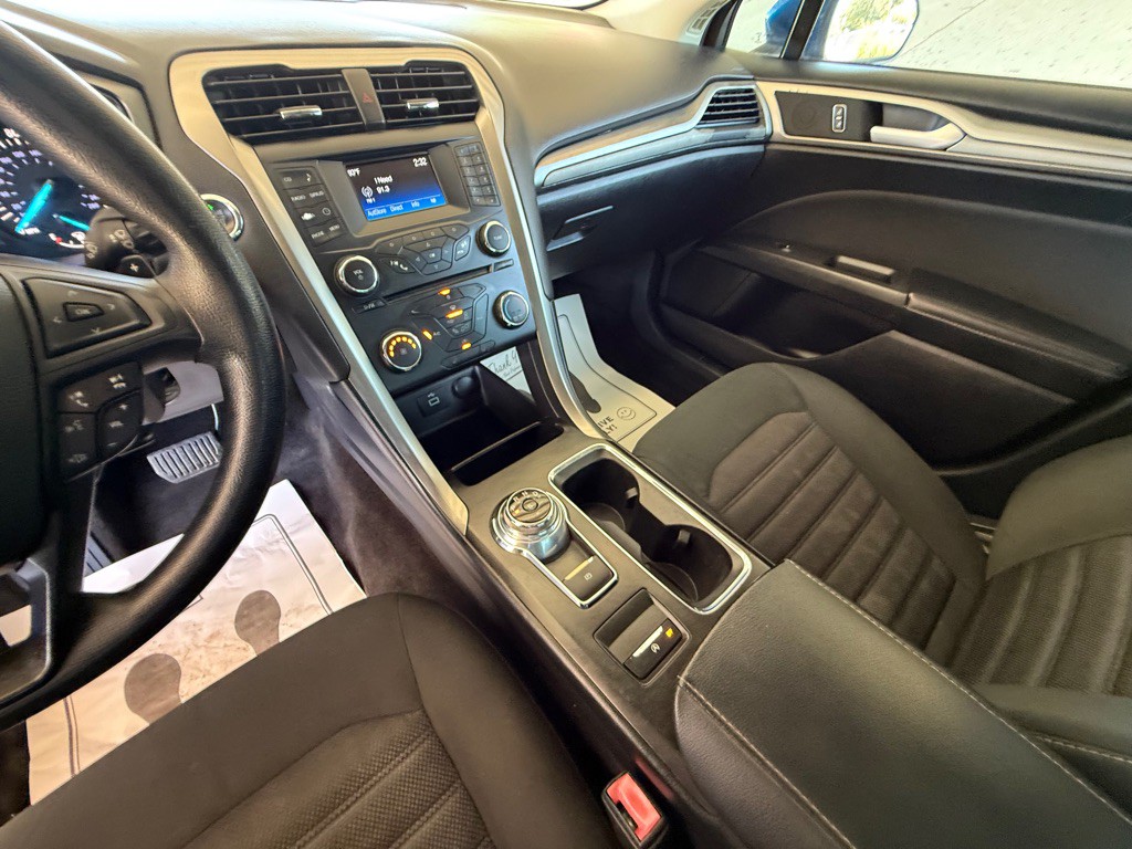 2018 Ford Fusion Image 26
