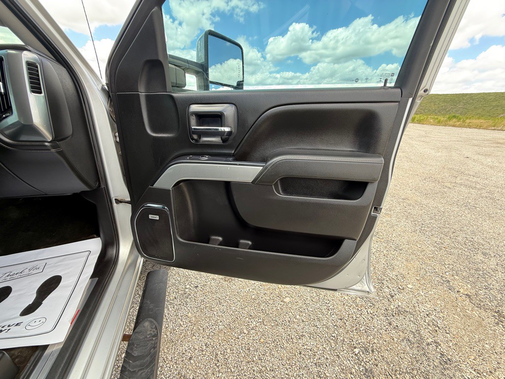 2016 Chevrolet Silverado 1500 Image 12