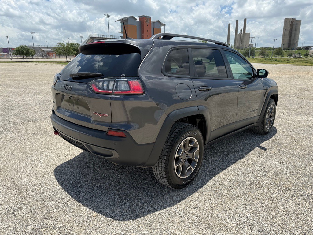 2020 Jeep Cherokee Image 9