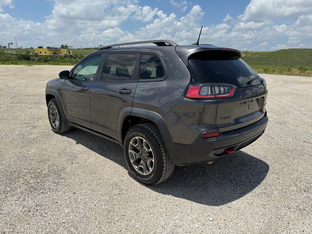 2020 Jeep Cherokee Image 11