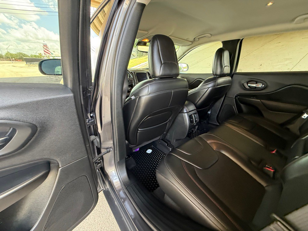 2020 Jeep Cherokee Image 20