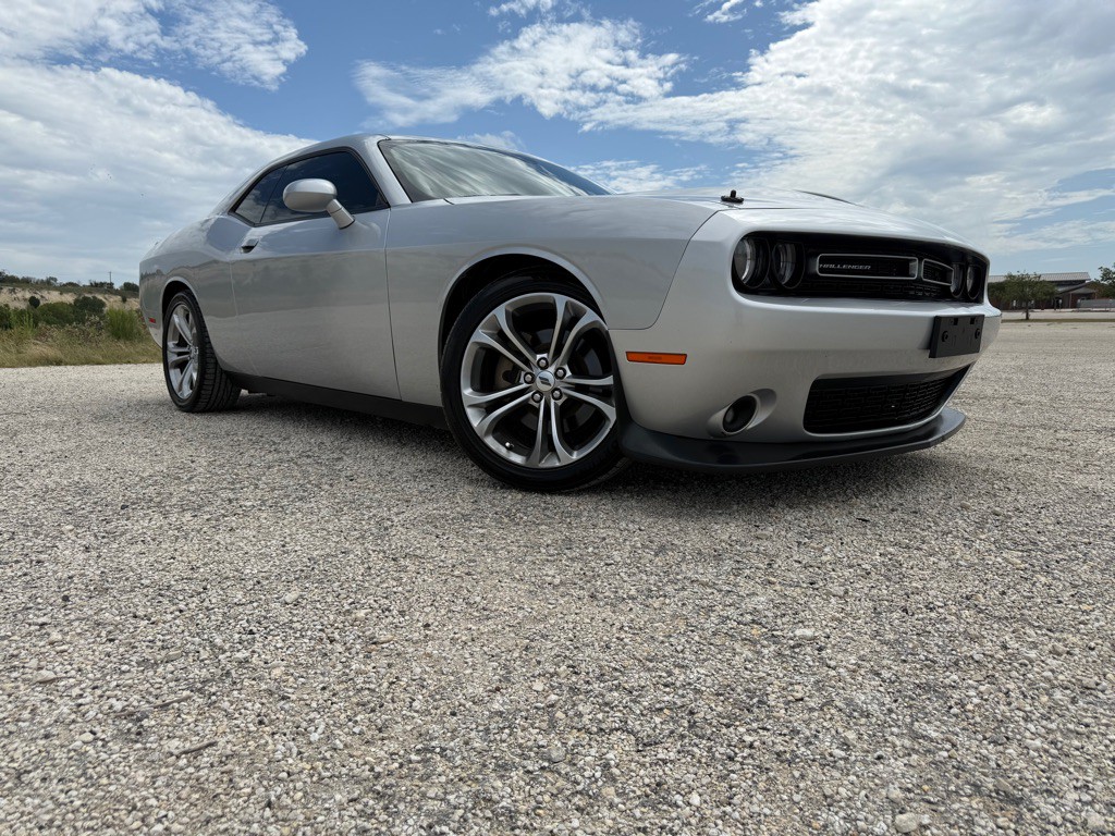 2021 Dodge Challenger Image 7