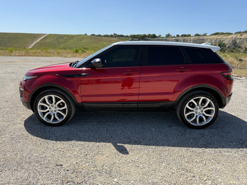 2016 Land Rover Range Rover Evoque Image 3
