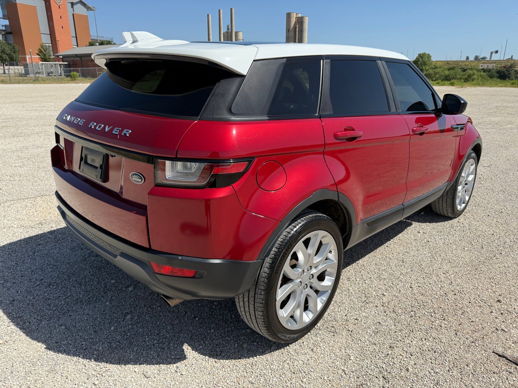 2016 Land Rover Range Rover Evoque Image 9