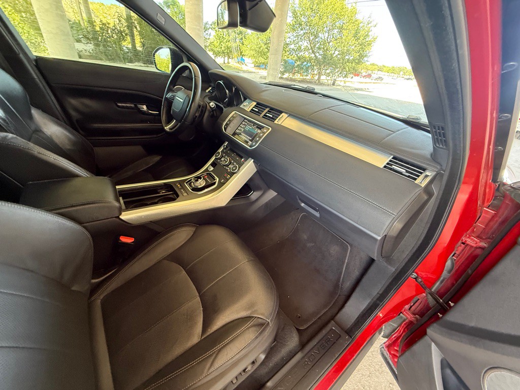 2016 Land Rover Range Rover Evoque Image 13