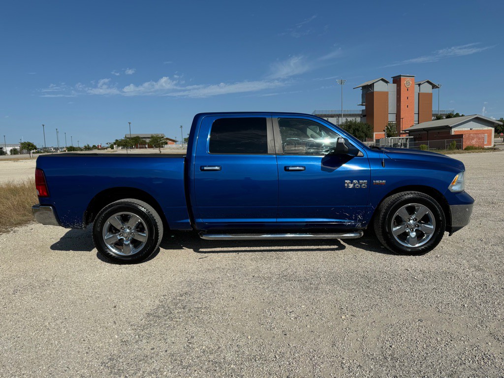2016 RAM 1500 Image 8