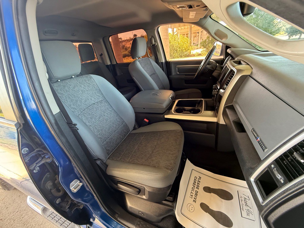 2016 RAM 1500 Image 14
