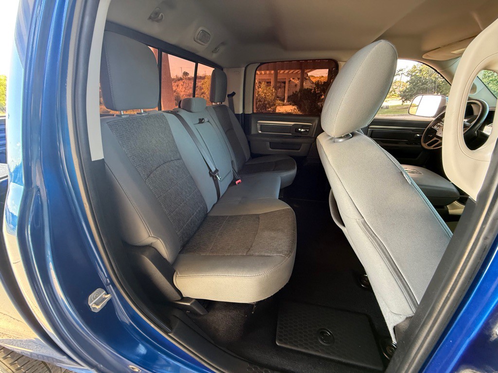 2016 RAM 1500 Image 17