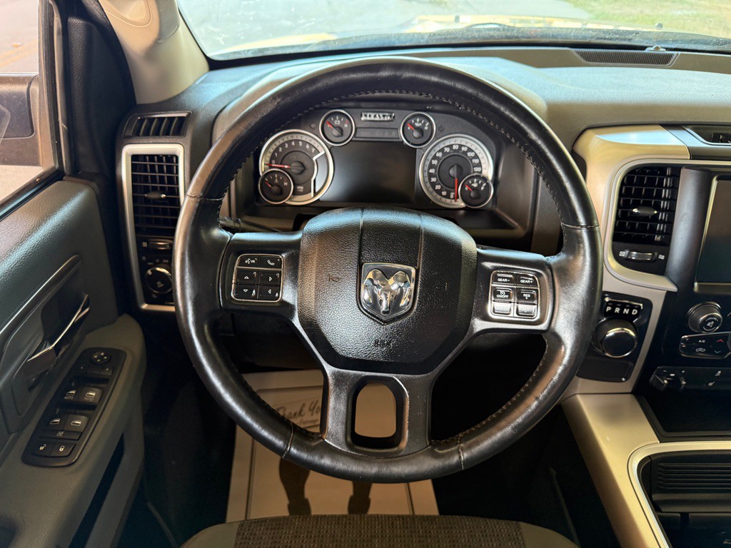 2016 RAM 1500 Image 23