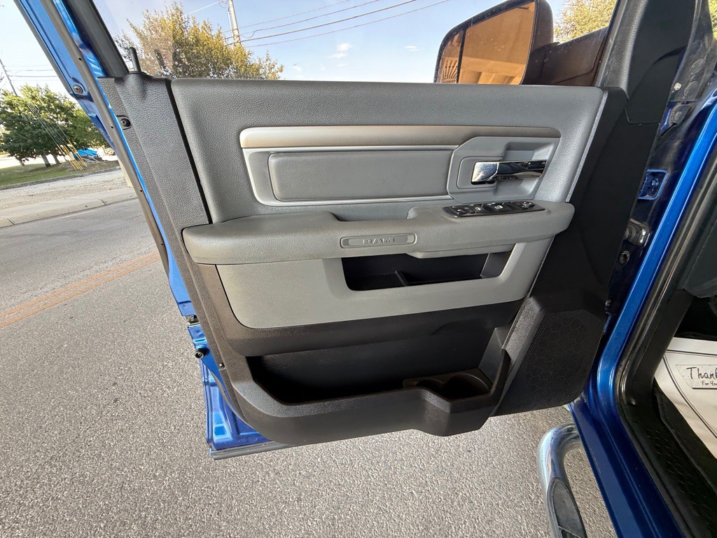 2016 RAM 1500 Image 24