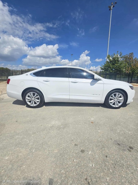 2016 Chevrolet Impala Image 12