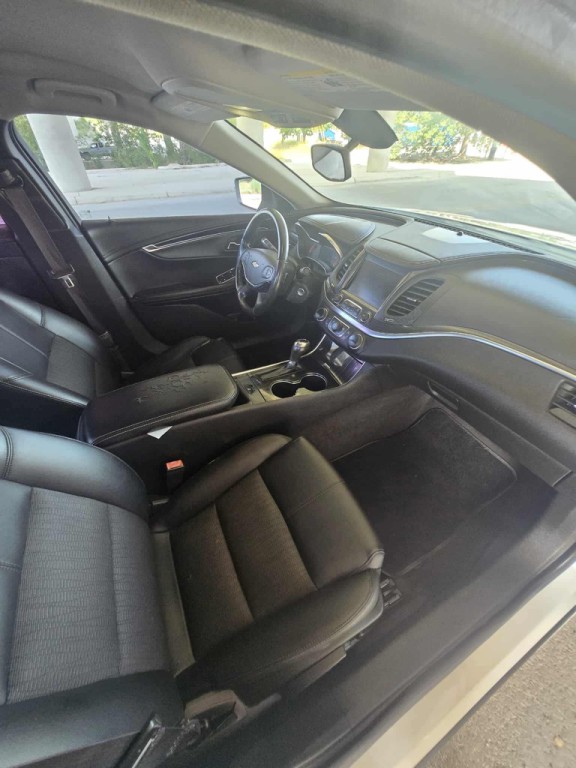 2016 Chevrolet Impala Image 18