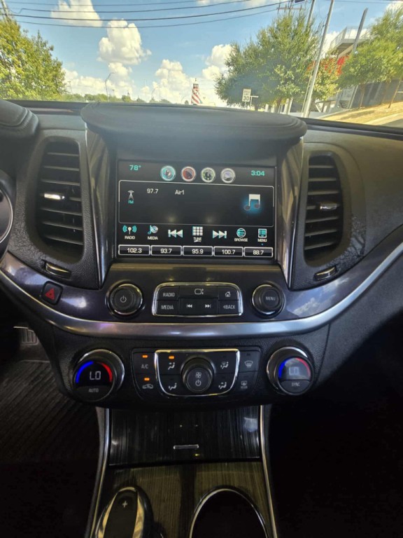 2016 Chevrolet Impala Image 23