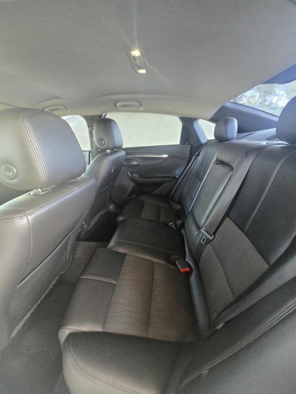 2016 Chevrolet Impala Image 34