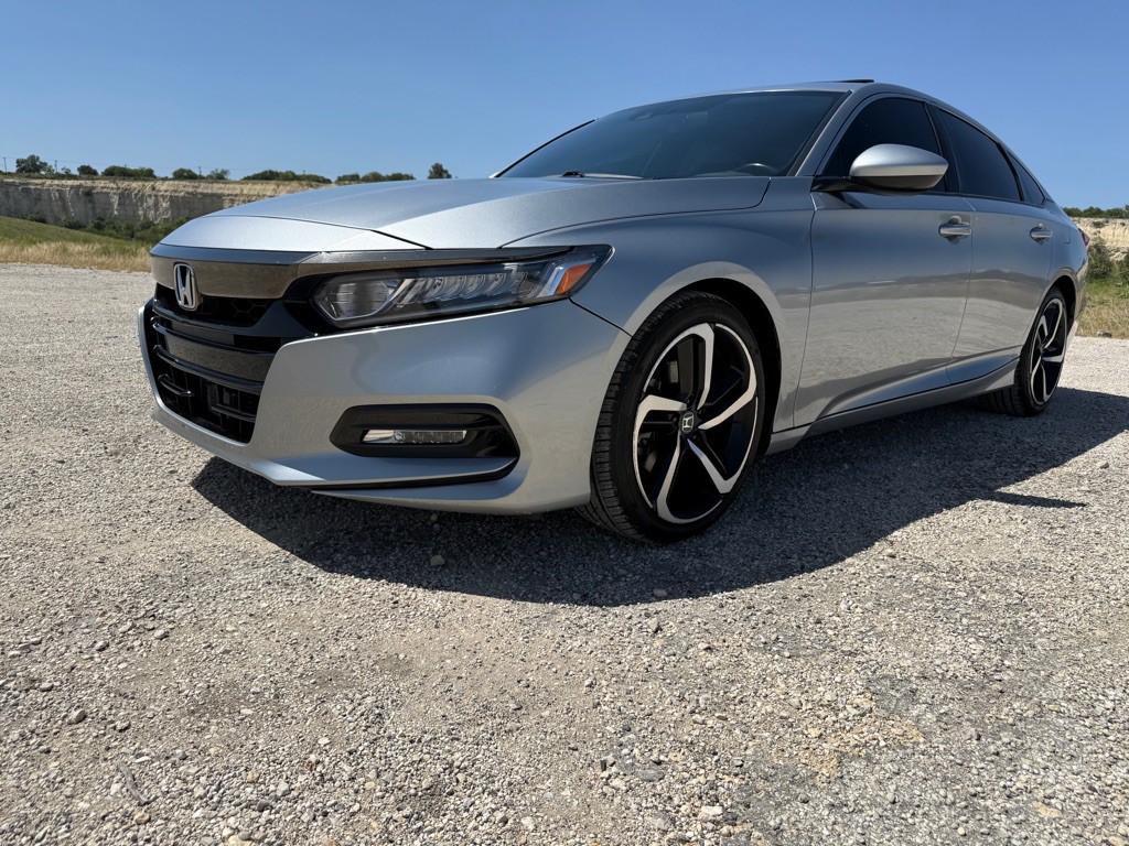 2020 Honda Accord Image 2