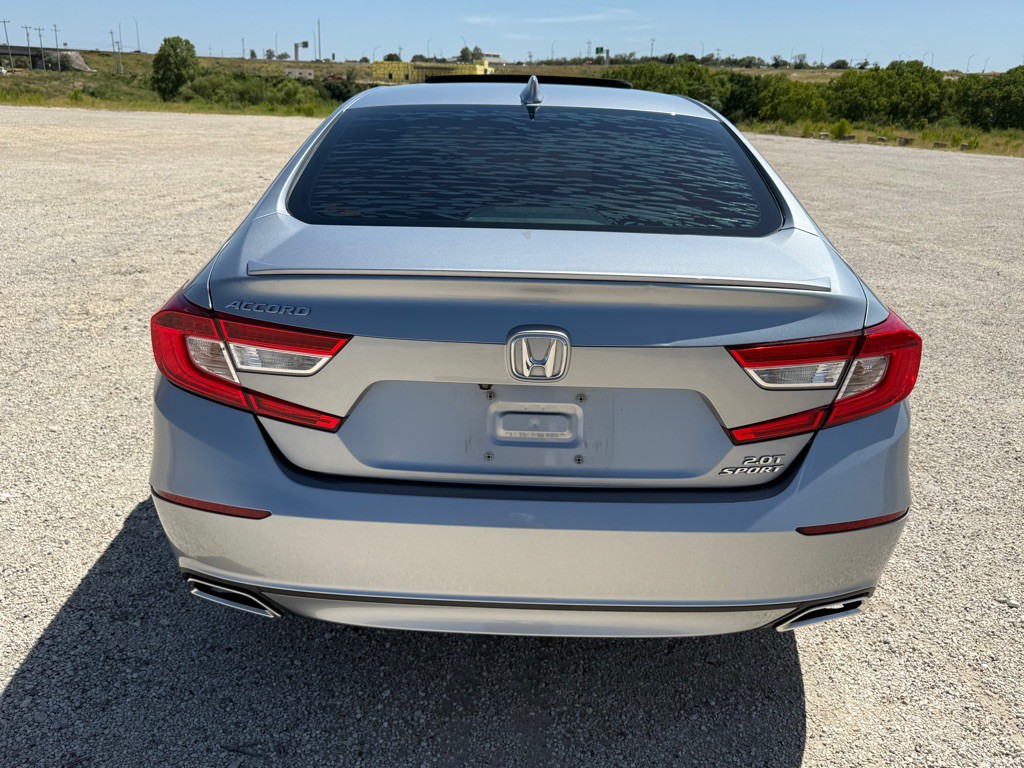 2020 Honda Accord Image 10