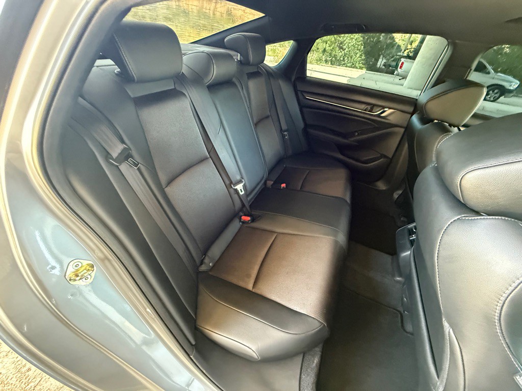 2020 Honda Accord Image 17