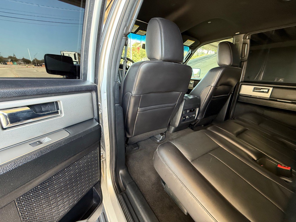 2016 Ford Expedition Image 21