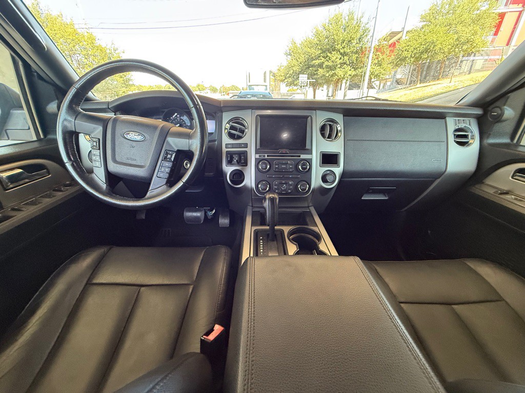 2016 Ford Expedition Image 23