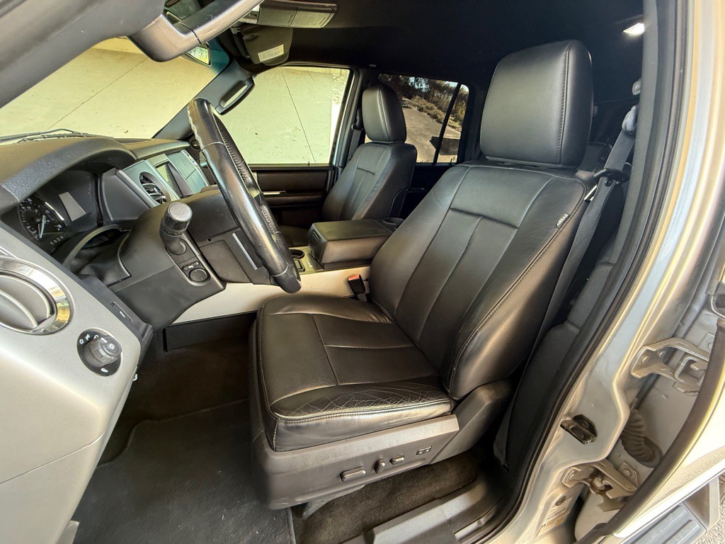 2016 Ford Expedition Image 27
