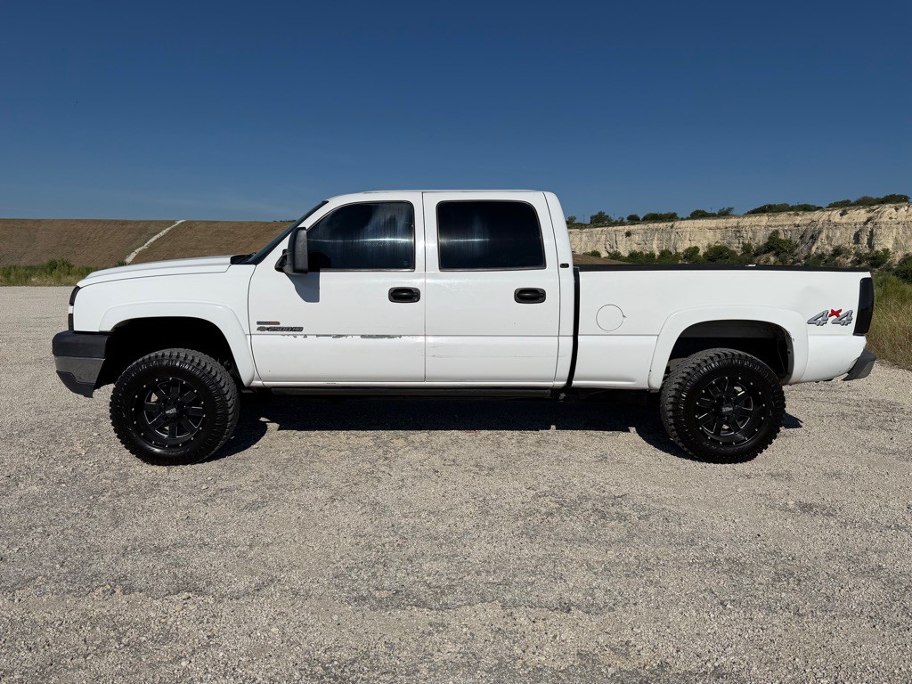 2006 Chevrolet Silverado 1500 Image 3