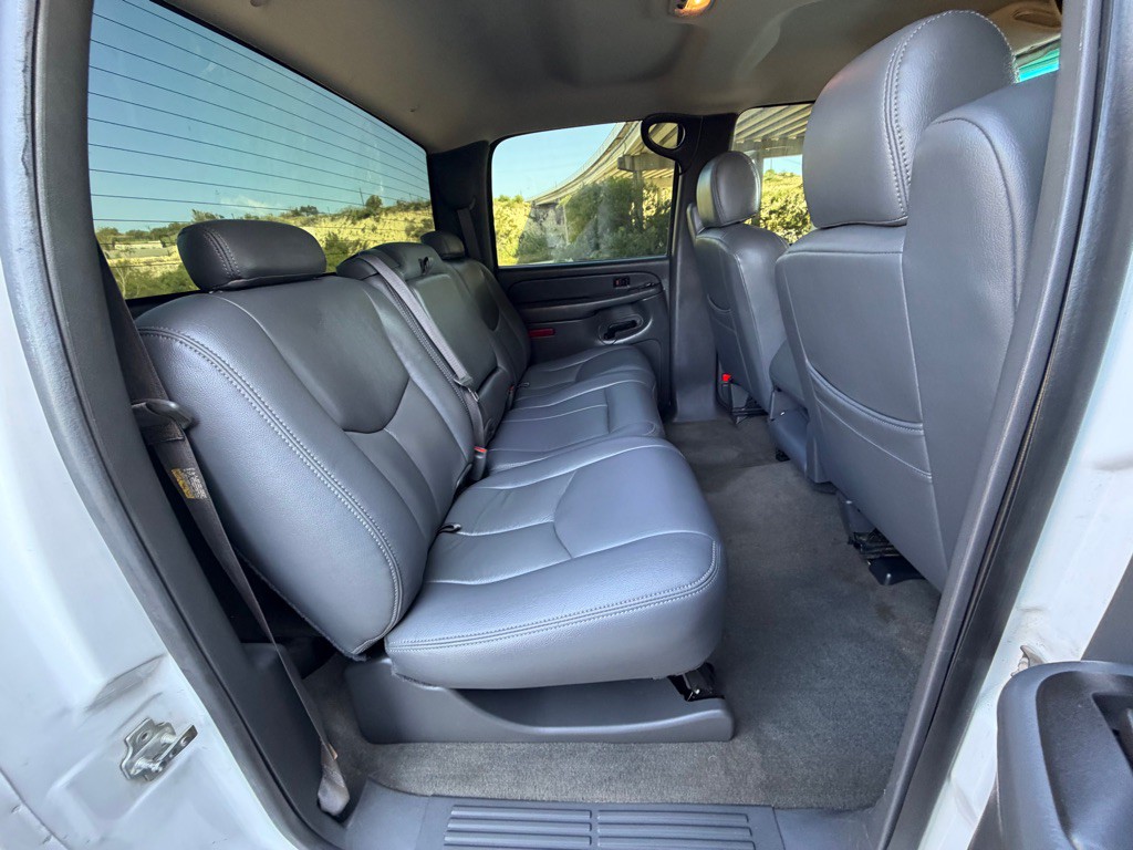 2006 Chevrolet Silverado 1500 Image 17