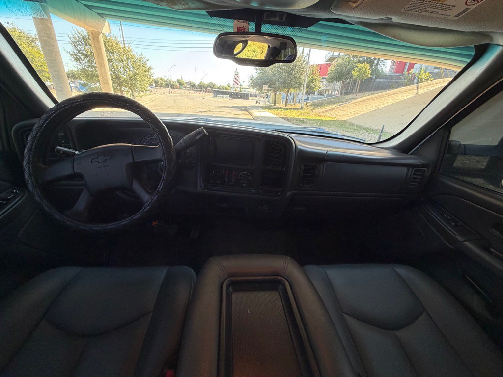 2006 Chevrolet Silverado 1500 Image 21