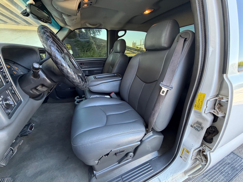2006 Chevrolet Silverado 1500 Image 25